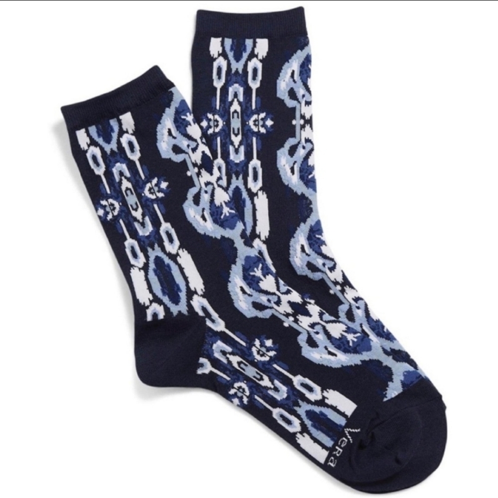 Vera Bradley Women’s Crew Socks Ikat Island